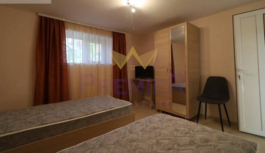 ЧИСТО НОВ ТРИСТАЕН ЦВЕТЕН КВАРТАЛ -  - снимка 5 - Имоти Премиер