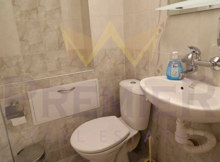 ЧИСТО НОВ ТРИСТАЕН ЦВЕТЕН КВАРТАЛ -  - снимка 7 - Имоти Премиер