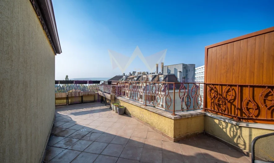 Чудесен Четиристаен  Апартамент на Пазарчeто на Чайка с Двойно Паркомясто и Незаменима Морска Панорама -  - снимка 14 - Имоти Премиер