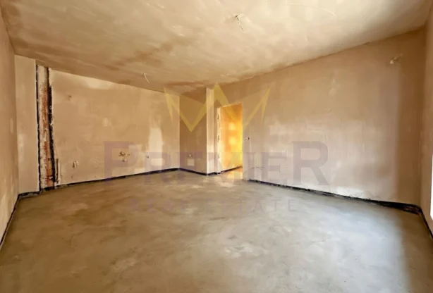 Агенция за недвижими имоти - Имоти Премиер - имот - 1027357, Цена: 79900 EUR