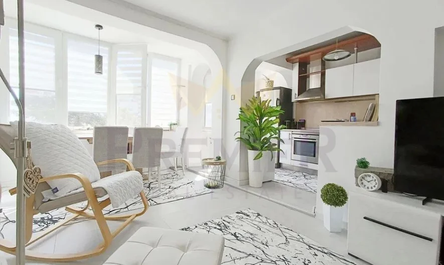 Чудесен ТРИСТАЕН апартамент , кв. Чайка - - снимка 3 - Имоти Премиер