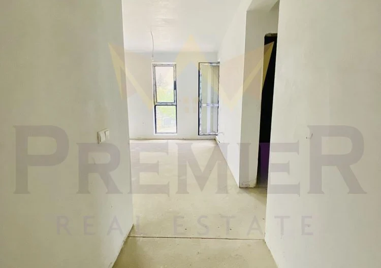 Чудесен Тристаен с Паркомясто !! На крачка от морето и к.к. Константин и Елена - - снимка 7 - Имоти Премиер