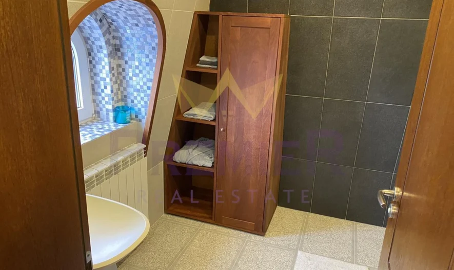 Чудесна луксозна къща -  - снимка 26 - Имоти Премиер