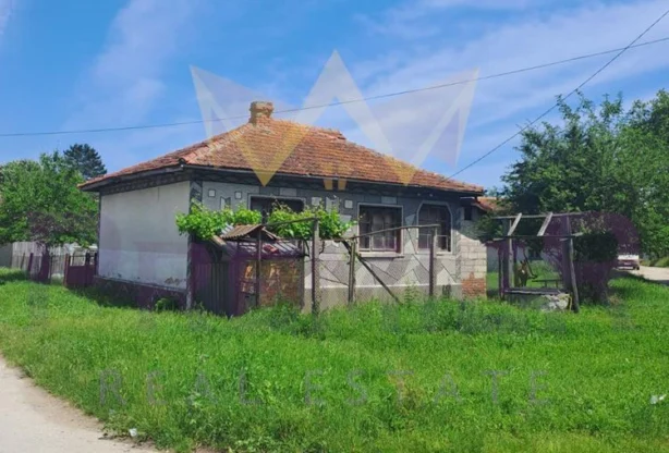 Агенция за недвижими имоти - Имоти Премиер - имот - 766435, Цена: 42000 EUR