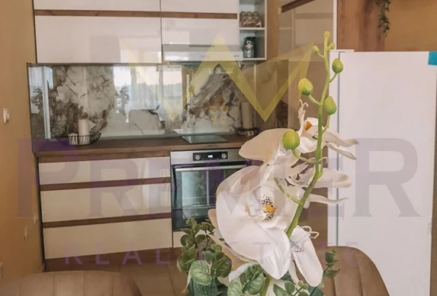 Агенция за недвижими имоти - Имоти Премиер - имот - 1197914, Цена: 700 EUR