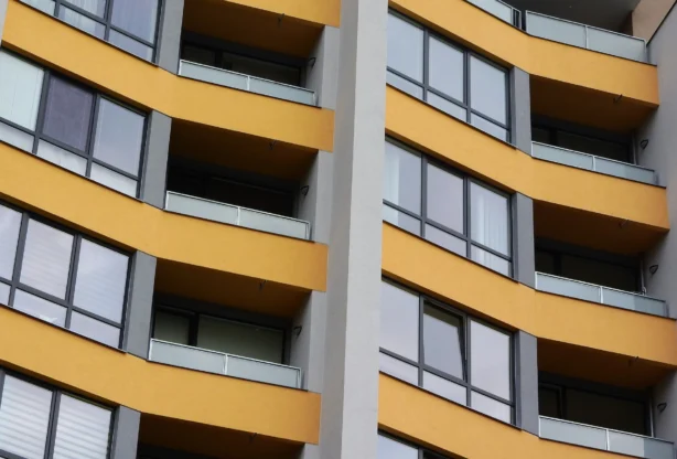 Дарение на недвижим имот - колко струва?