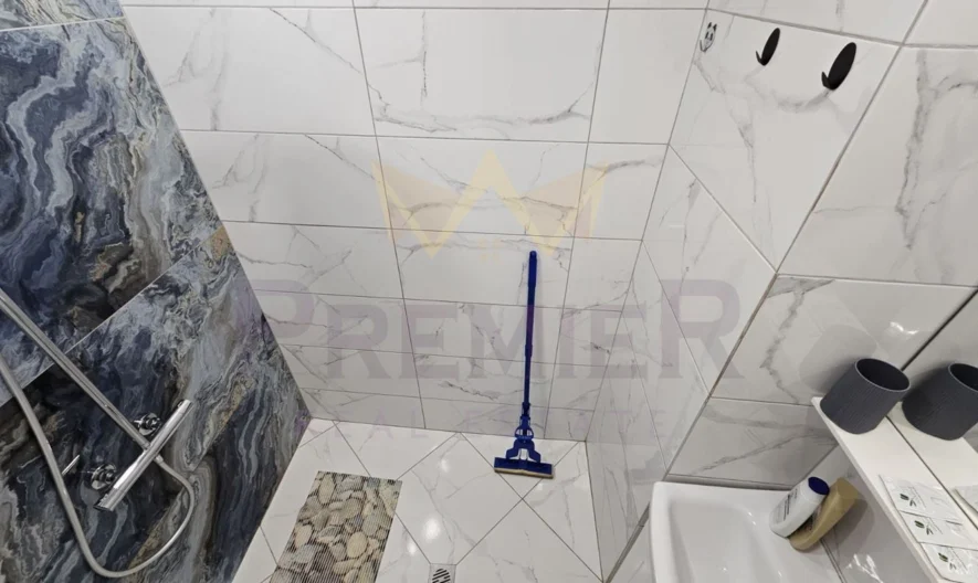 DESIGNER FOUR-ROOM APARTMENT IN THE CENTER OF VARNA // NEPTUN DISTRICT !! -  - snimka 13 - Imoti Premier