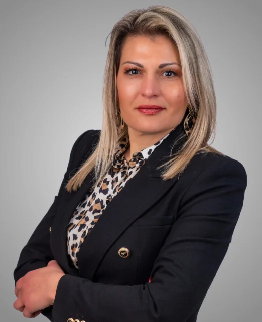 2 Съседни просторни паркоместа в новопостроен подземен гараж / Саут Бей Аспарухово - ИМОТИ ПРЕМИЕР - Агенция за недвижими имоти