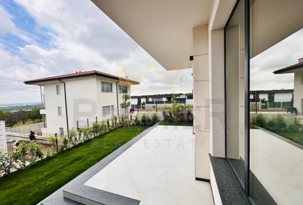 Агентство недвижимости - Имоти Премиер - имот - 1217906, Цена: 300000 EUR