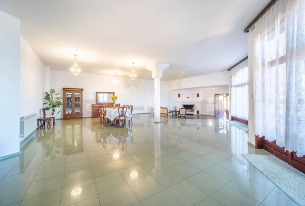 Агентство недвижимости - Имоти Премиер - имот - 1220146, Цена: 1700000 EUR
