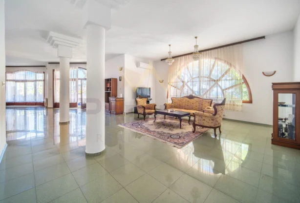 Агентство недвижимости - Имоти Премиер - имот - 1220146, Цена: 1700000 EUR