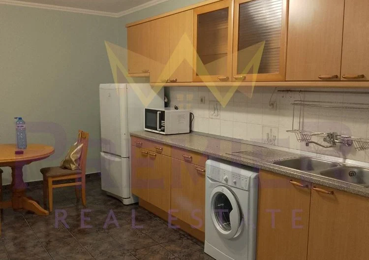 DREI-ZIMMER-WOHNUNG, ROTER PLATZ -  - snimka 1 - Imoti Premier