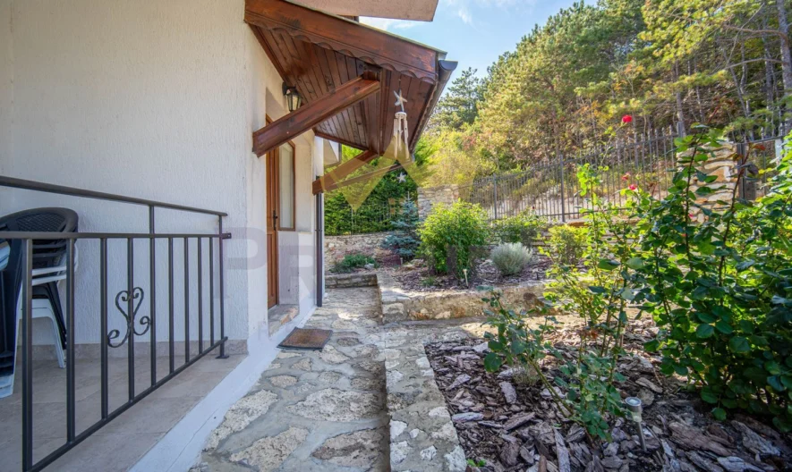 Dreistöckiges Haus mit Meerpanorama, Pool und Garage - - snimka 33 - Imoti Premier