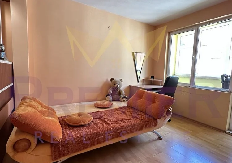 DREIZIMMERWOHNUNG, BAHNHOF -  - snimka 9 - Imoti Premier