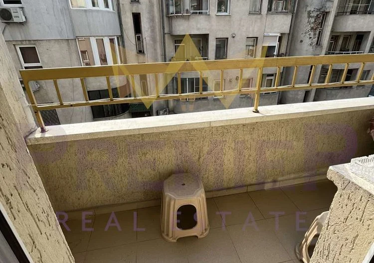 DREIZIMMERWOHNUNG BEZIRKSKRANKENHAUS -  - snimka 10 - Imoti Premier