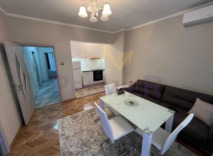 DREIZIMMERWOHNUNG, IDEALES ZENTRUM -  - snimka 1 - Imoti Premier