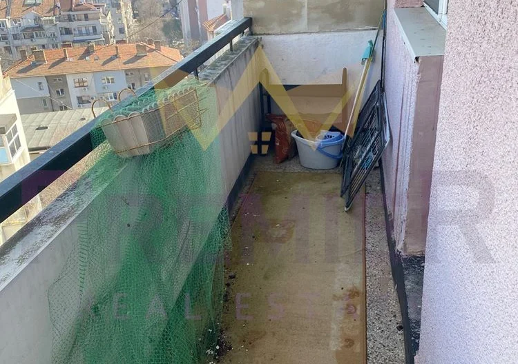 Dreizimmerwohnung im Zentrum von Burgas -  - snimka 16 - Imoti Premier