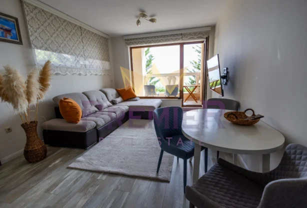 Immobilienagentur - Imoti Premier - imot - 1050859, Preis: 800 EUR