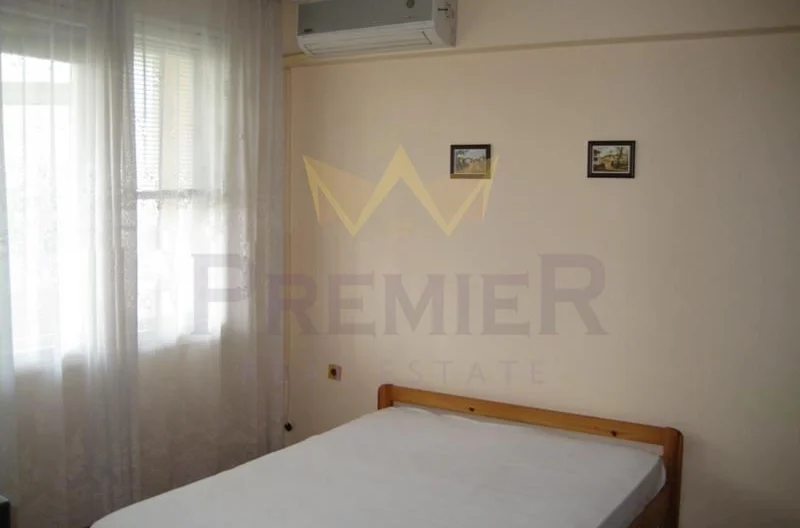 DREIZIMMERWOHNUNG KOLCHOSEN-MARKT - - snimka 5 - Imoti Premier