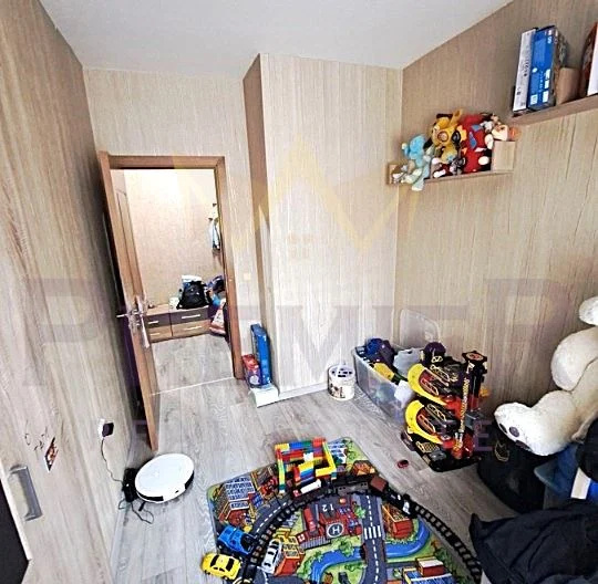Dreizimmerwohnung mit eigenem Hof im Viertel Manastirski Livadi -  - snimka 7 - Imoti Premier