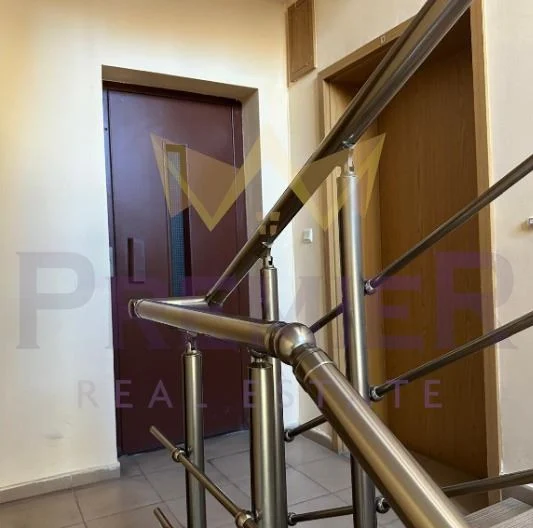 Dreizimmerwohnung mit einer Nutzfläche von 83 m², Aufzug und ausgezeichneter Lage im Viertel HEI -  - snimka 11 - Imoti Premier