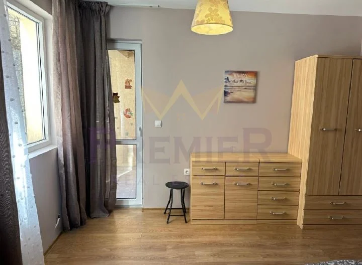 Dreizimmerwohnung mit einer Nutzfläche von 83 m², Aufzug und ausgezeichneter Lage im Viertel HEI -  - snimka 9 - Imoti Premier