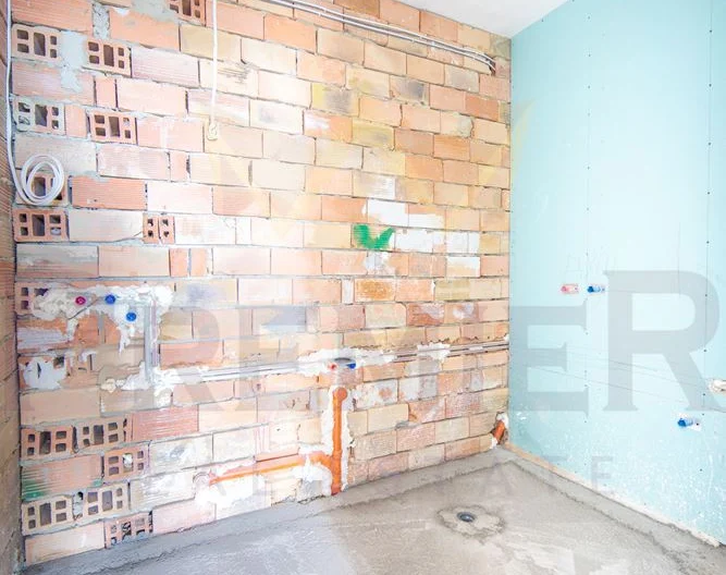 Dreizimmerwohnung nach bulgarischem Standard (BDS), gelegen in einem hochwertigen Backsteingebäude mit Bauabnahme (Akt 16) in der Stadt Balchik, Gebiet Dobrich -  - snimka 9 - Imoti Premier
