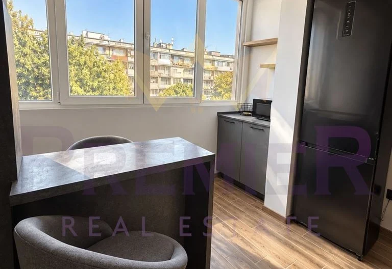 DREIZIMMERWOHNUNG, STADTVIERTEL LEWSKI -  - snimka 3 - Imoti Premier