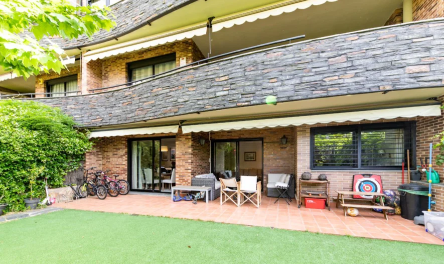 Duplex in Madrid (4 bedrooms, 2 bathrooms) - - snimka 1 - Imoti Premier