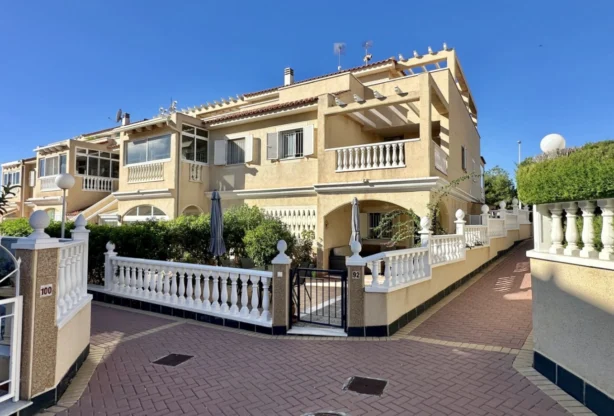 Агенция за недвижими имоти - Имоти Премиер - имот - 1211947, Цена: 249900 EUR