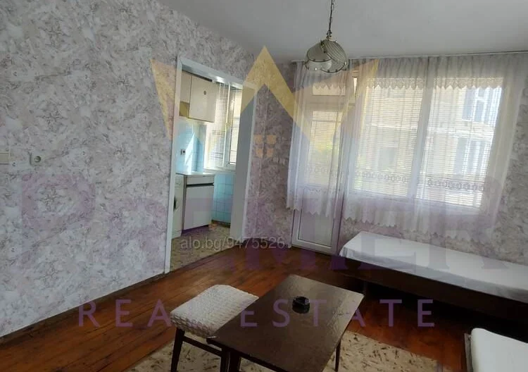 Два етажа от къща в гр. Приморско -  - снимка 11 - Имоти Премиер