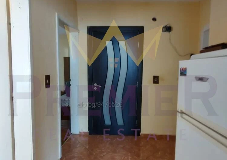 Два етажа от къща в гр. Приморско -  - снимка 11 - Имоти Премиер