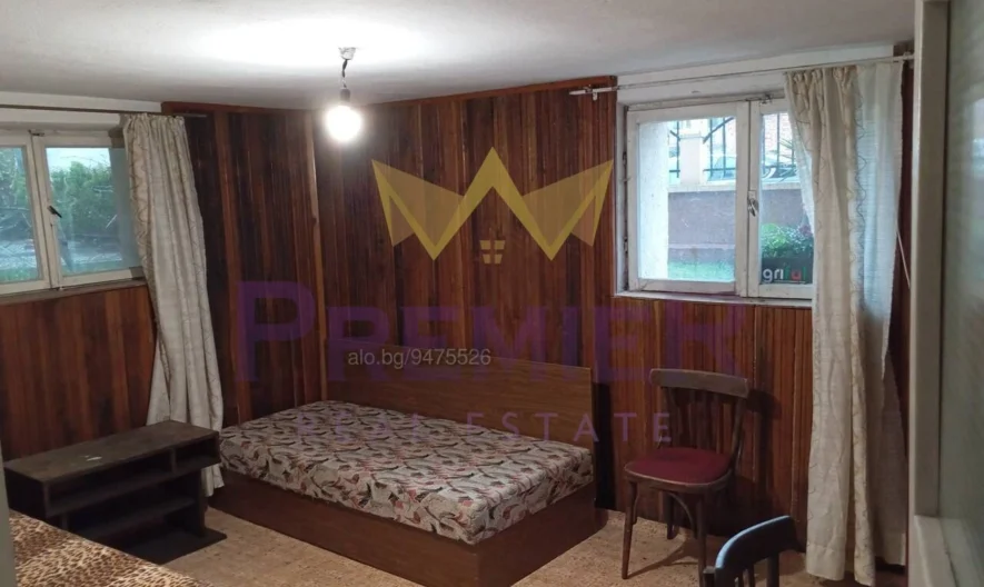 Два етажа от къща в гр. Приморско -  - снимка 5 - Имоти Премиер