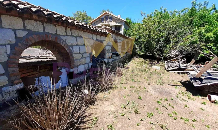 Два парцела в с.Долище -  - снимка 17 - Имоти Премиер