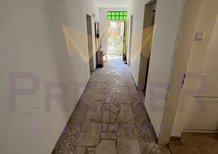🏡 Два самостоятелни етажа от триетажна къща с двор в с. Равда, близо до центъра -  - снимка 15 - Имоти Премиер