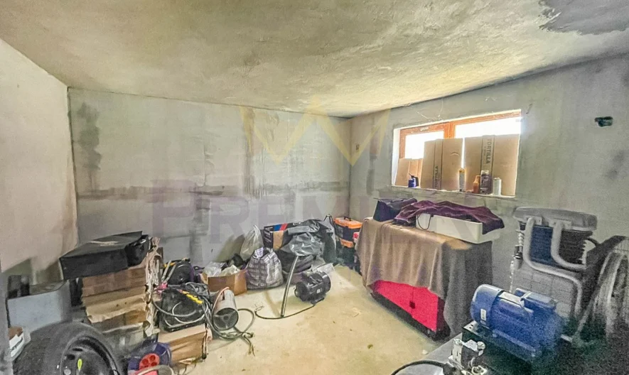 Две къщи НА ЦЕНАТА НА ЕДНА -  - снимка 25 - Имоти Премиер