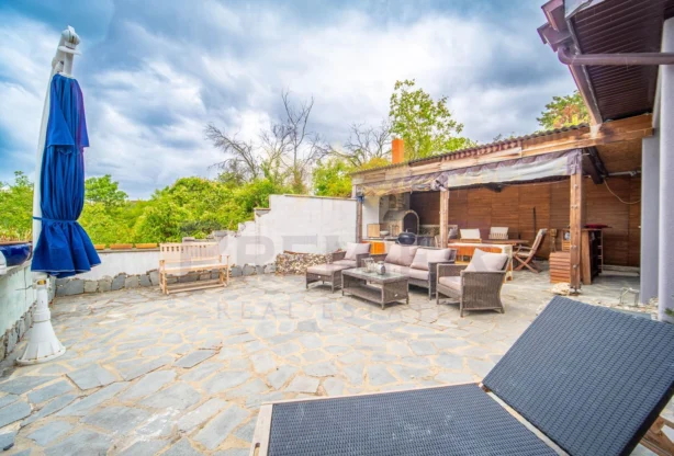 Агенция за недвижими имоти - Имоти Премиер - имот - 1074264, Цена: 419000 EUR