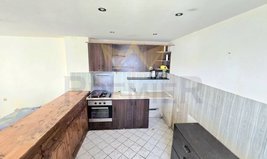 Две къщи в един двор (3689 кв.м.), с.Могилище, общ. Каварна, обл. Добрич. -  - снимка 14 - Имоти Премиер