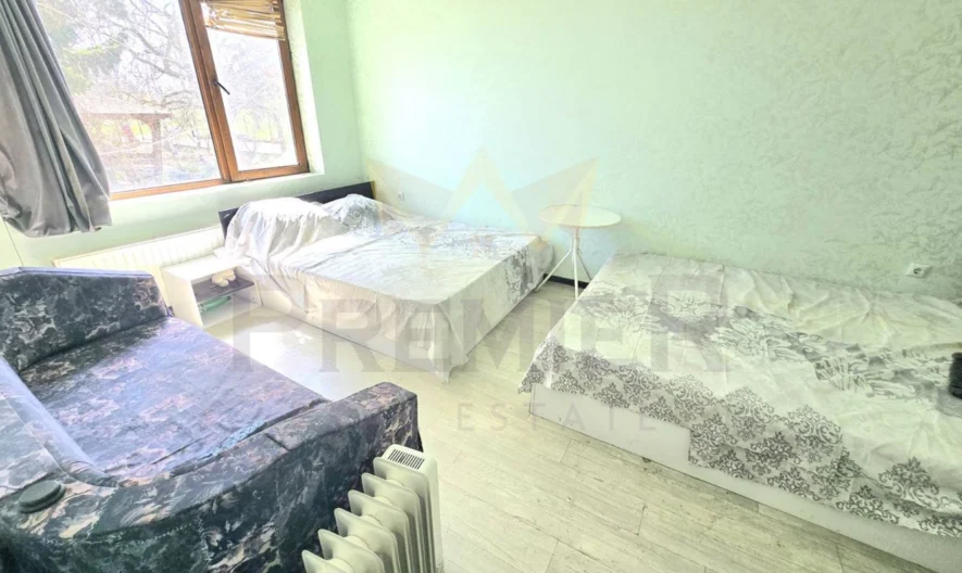 Две къщи в един двор (3689 кв.м.), с.Могилище, общ. Каварна, обл. Добрич. -  - снимка 18 - Имоти Премиер