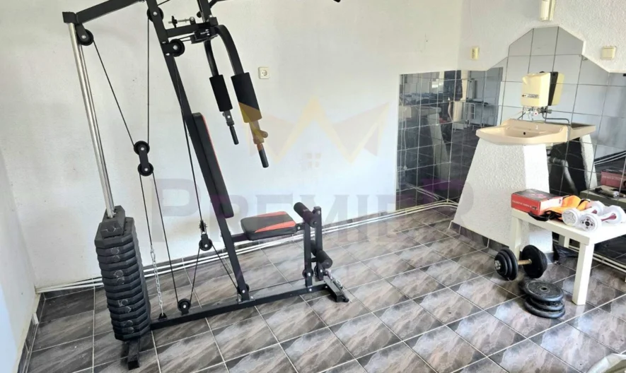 Две къщи в един двор (3689 кв.м.), с.Могилище, общ. Каварна, обл. Добрич. -  - снимка 20 - Имоти Премиер