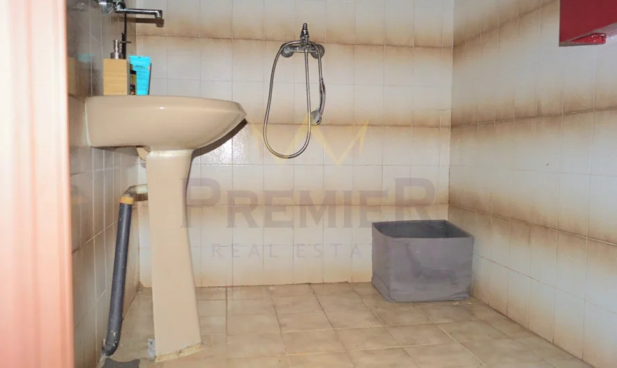 Две къщи в един двор (3689 кв.м.), с.Могилище, общ. Каварна, обл. Добрич. -  - снимка 28 - Имоти Премиер