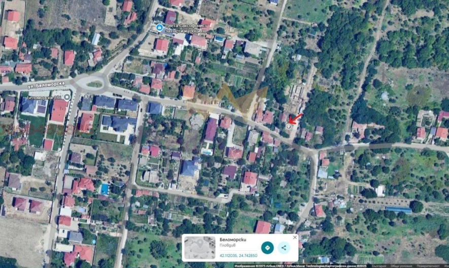 Две къщи в кв. Остромила -  - снимка 16 - Имоти Премиер