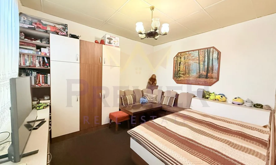 Две Къщи в Централната част на гр.Добрич - - снимка 5 - Имоти Премиер