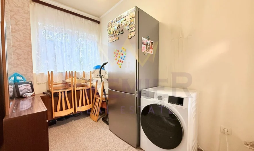 Две Къщи в Централната част на гр.Добрич - - снимка 7 - Имоти Премиер