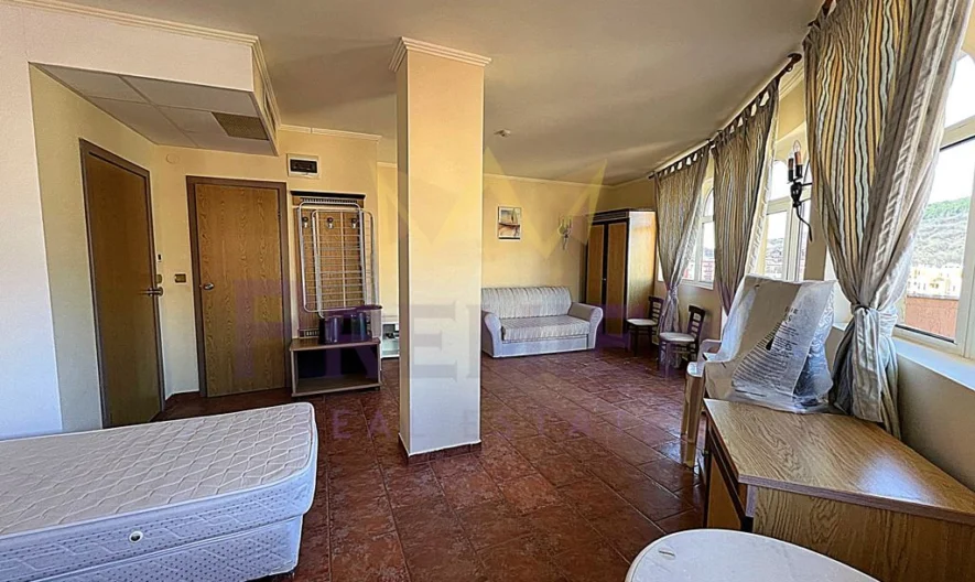 ДВЕ СТУДИЯ СВЪРЗАНИ В ЕДИН ИМОТ К.К ЕЛЕНИТЕ - - снимка 14 - Имоти Премиер