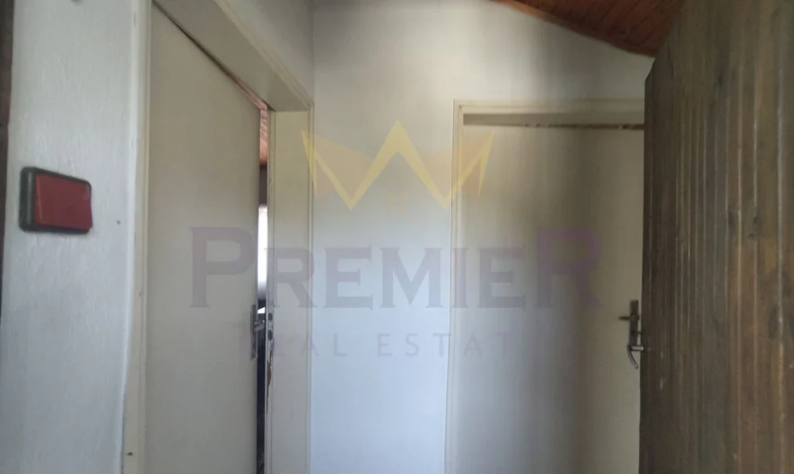 Двуетажна къща ! -  - снимка 20 - Имоти Премиер