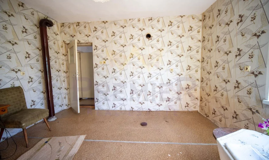 Двуетажна къща е село Църква - - снимка 4 - Имоти Премиер