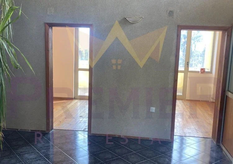 Двуетажна къща гр. Балчик - - снимка 14 - Имоти Премиер