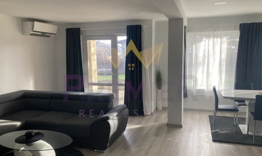 Двуетажна къща гр. Балчик -  - снимка 9 - Имоти Премиер