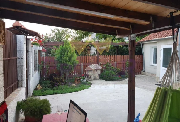 Агенция за недвижими имоти - Имоти Премиер - имот - 955908, Цена: 260000 EUR